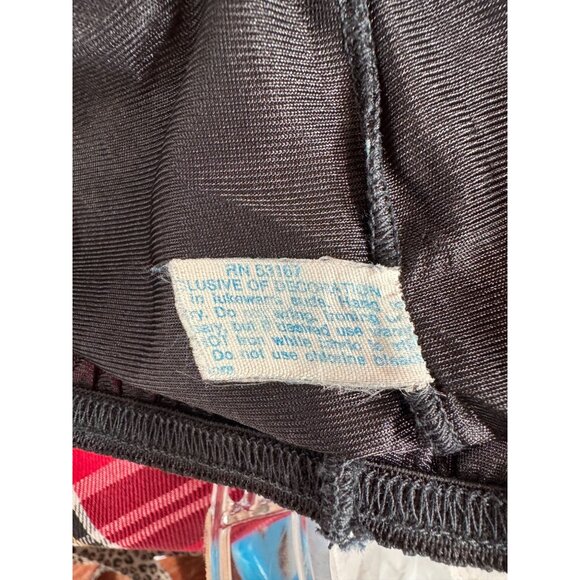 Vintage Vanity Fair Black Half Slip Size Small With Lace Trim & Elastic Waist - Picture 12 of 16